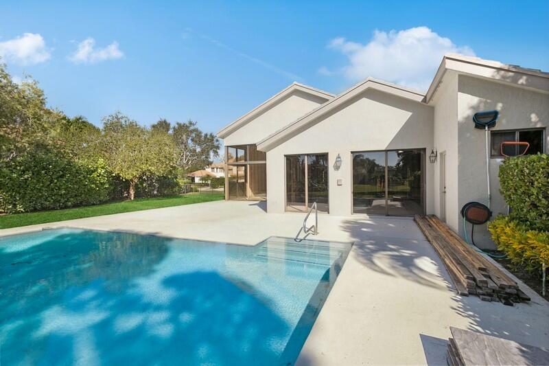 13908 Le Havre Drive