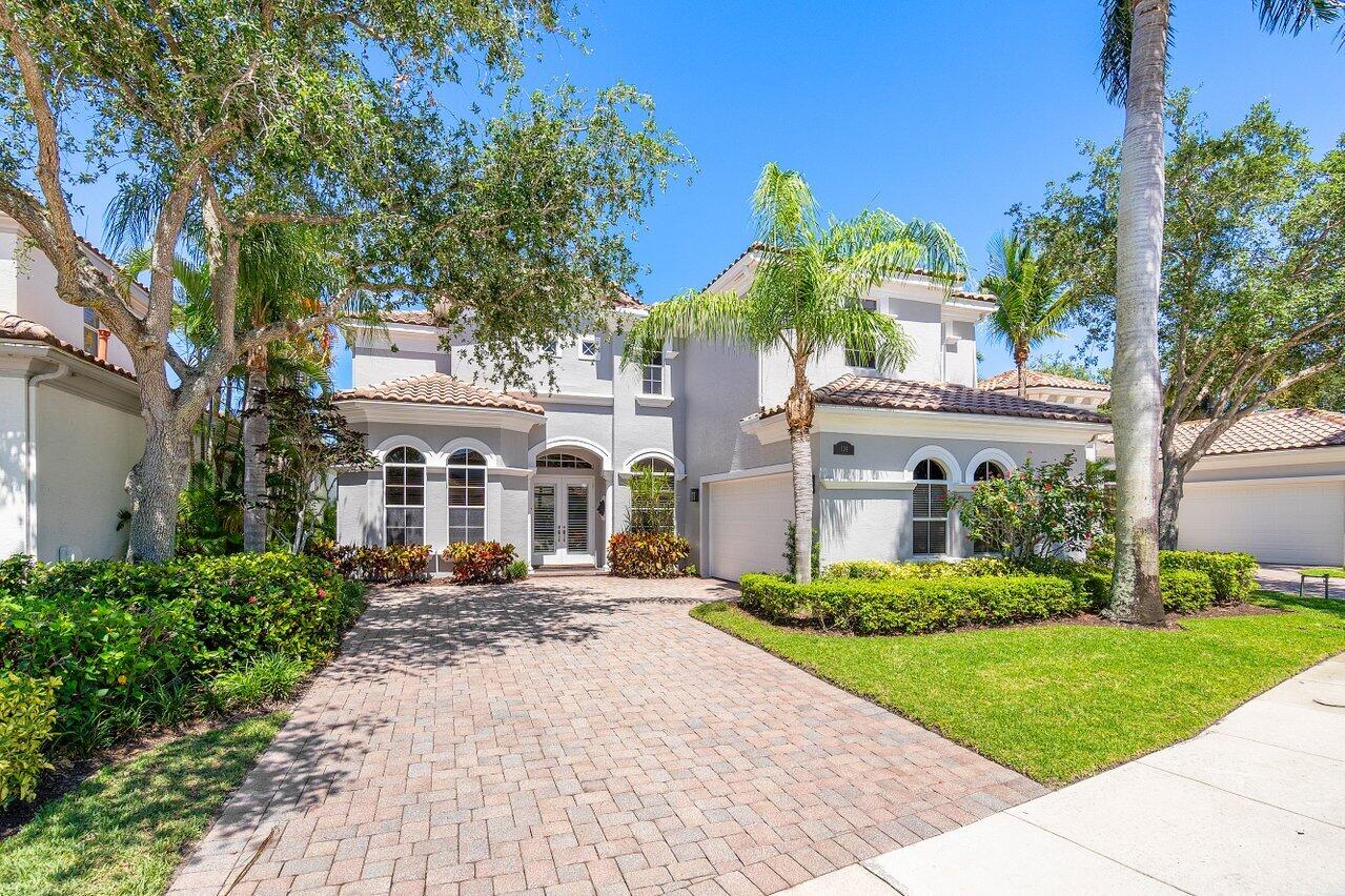 104 Siesta Way