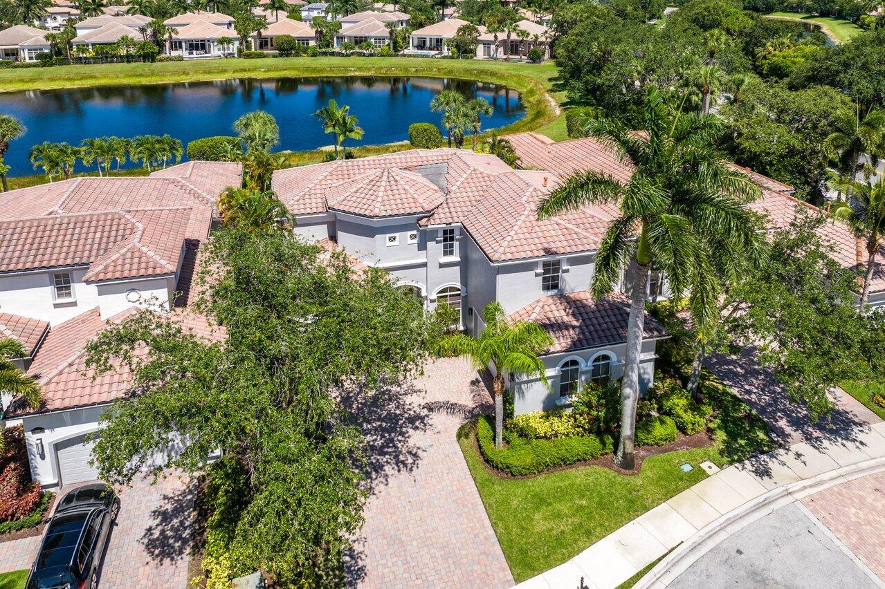 104 Siesta Way