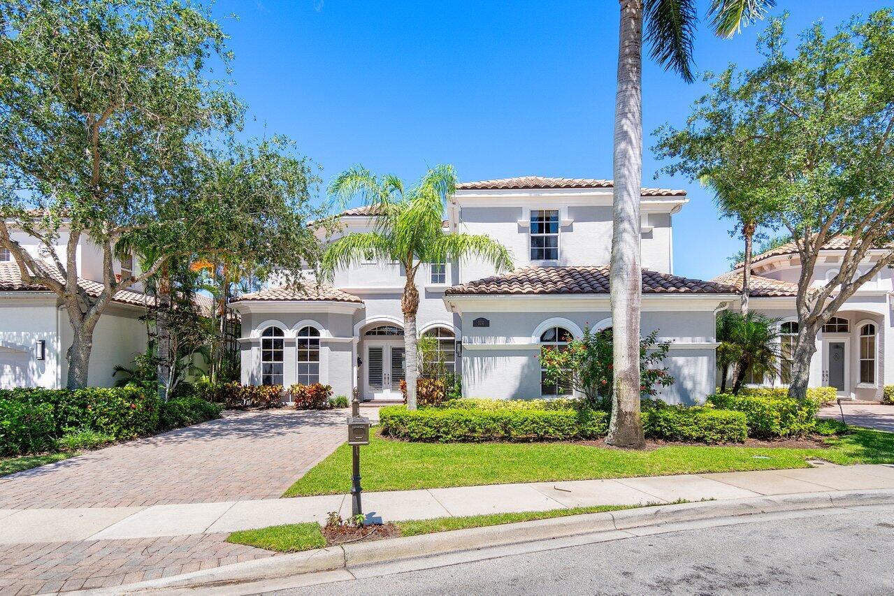 104 Siesta Way