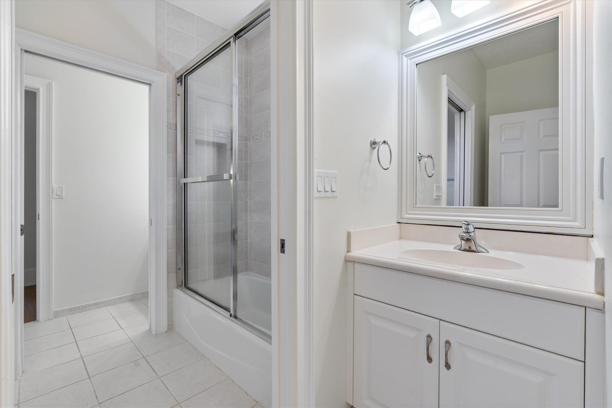 142 Segovia Way
