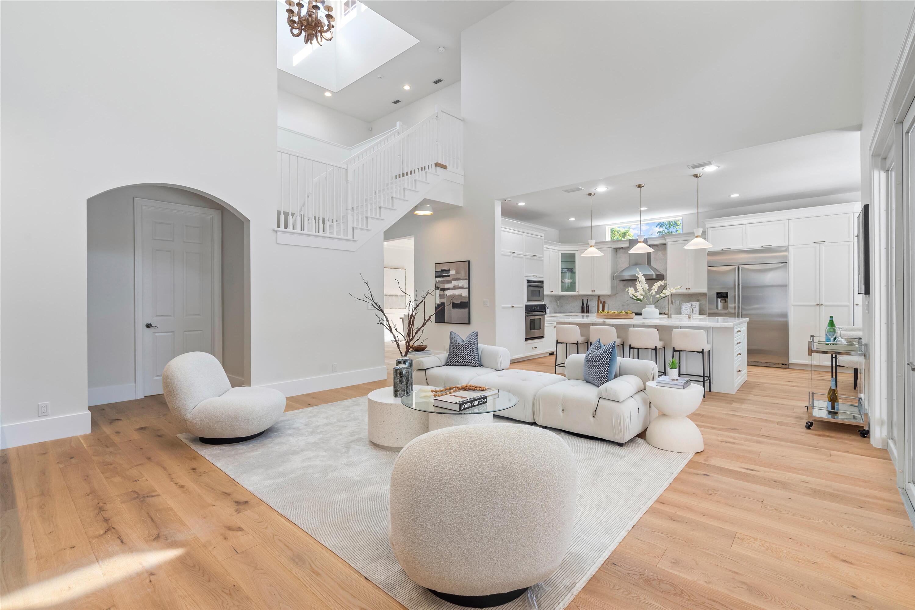 142 Segovia Way