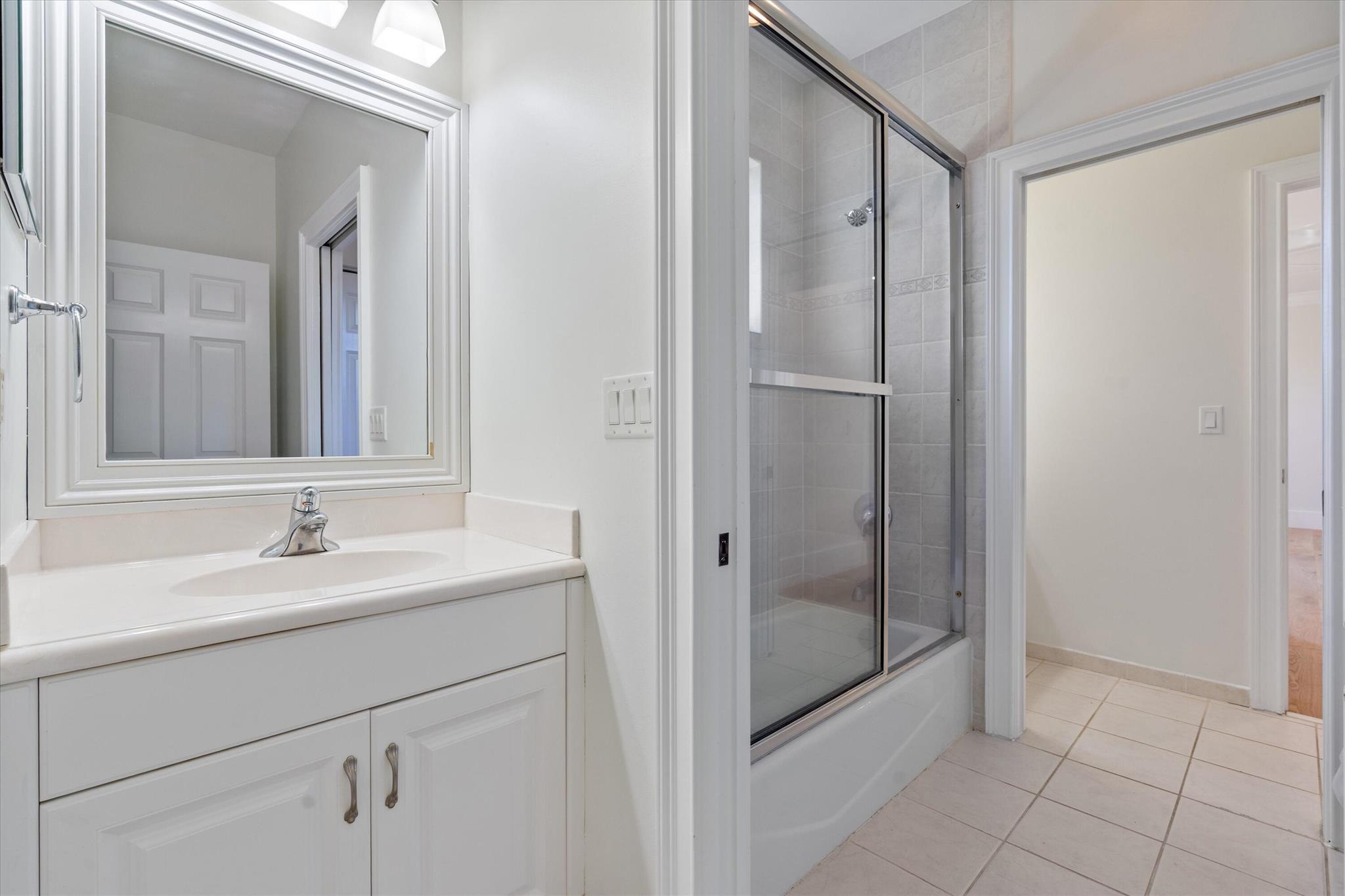 142 Segovia Way