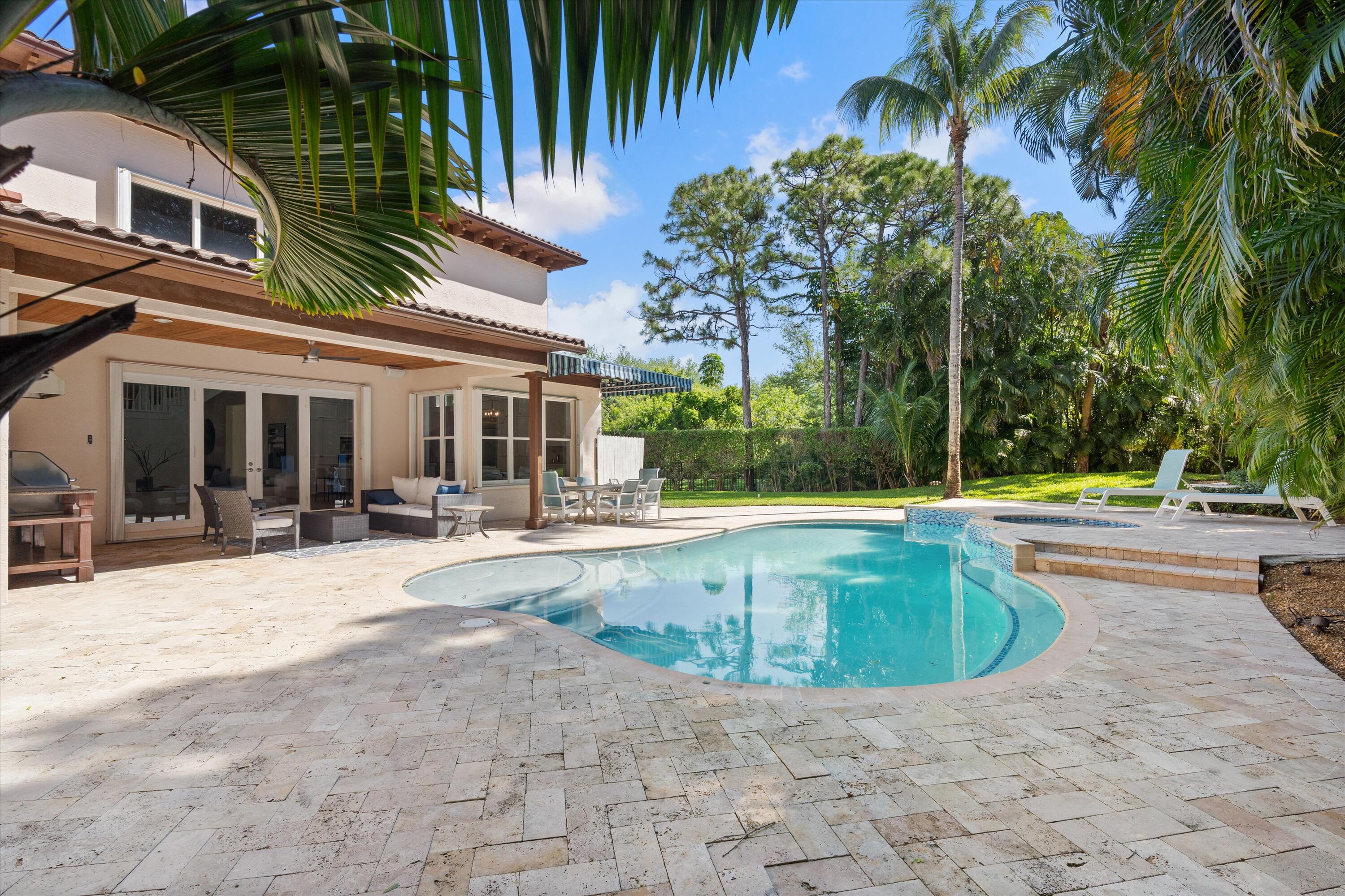 142 Segovia Way