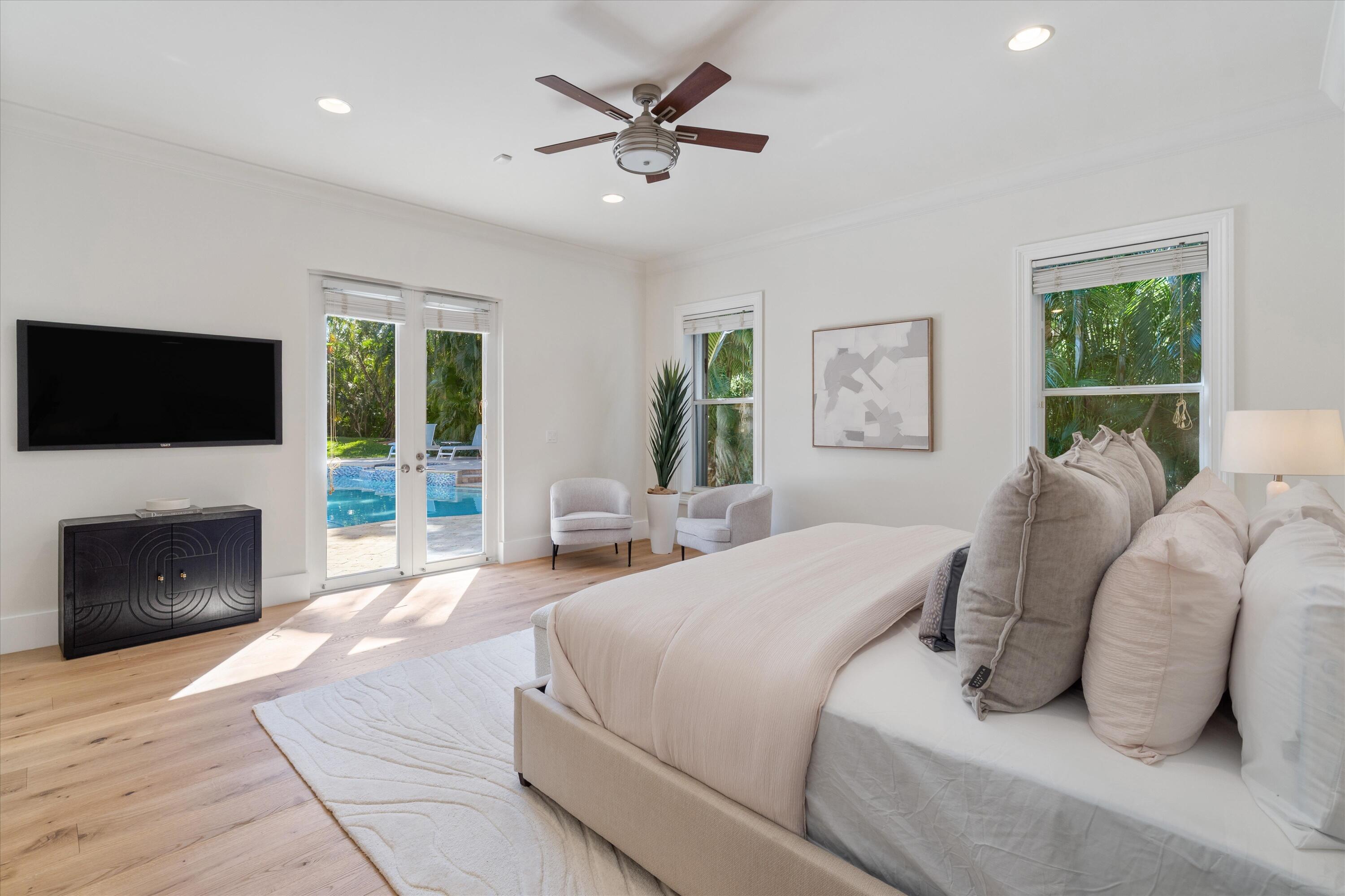 142 Segovia Way