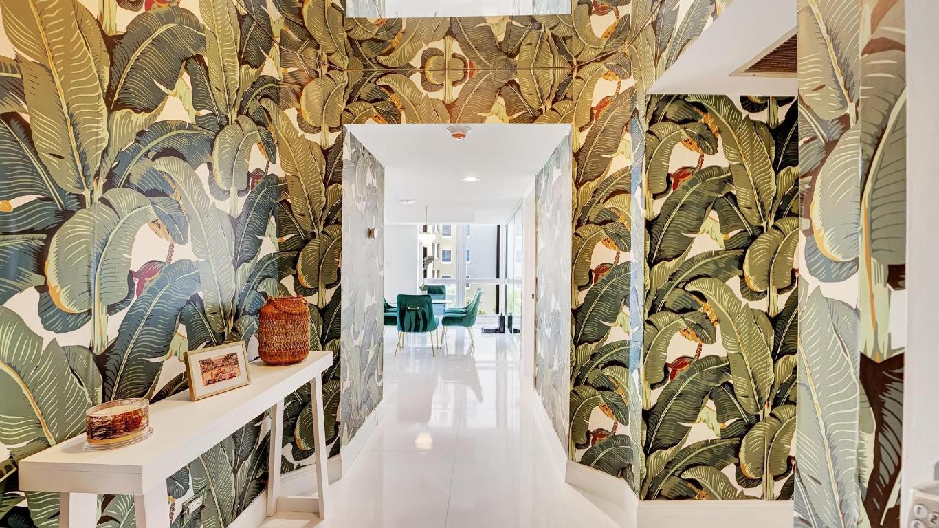 5380 N Ocean Drive 6c