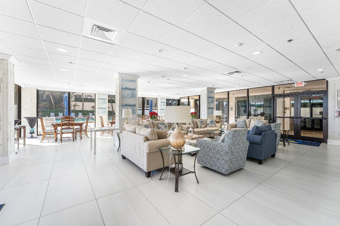 5380 N Ocean Drive 19d, Singer Island Unit: 19d