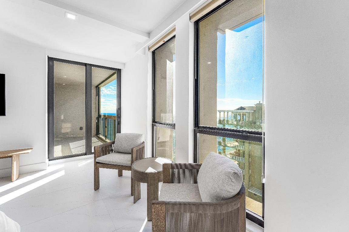 5380 N Ocean Drive 19d, Singer Island Unit: 19d