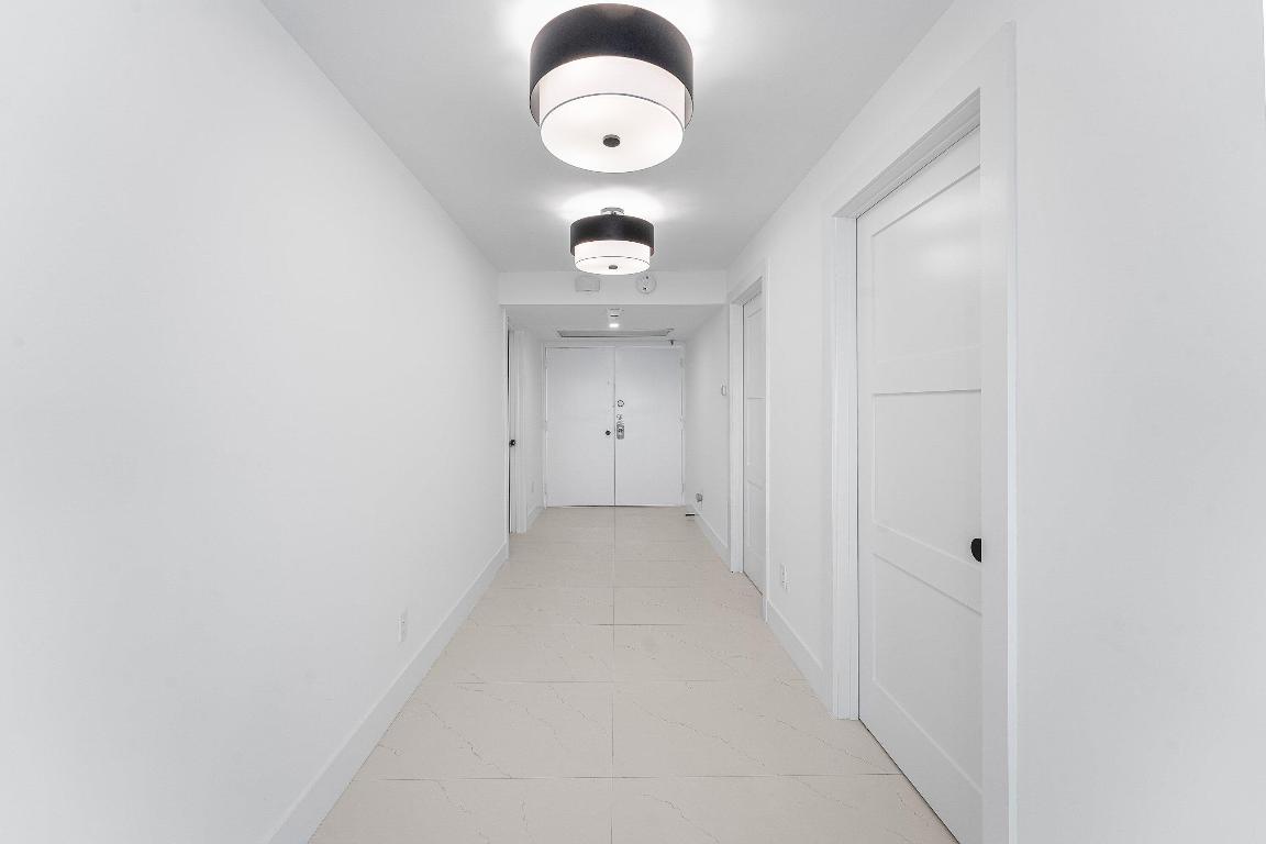 5380 N Ocean Drive 19d, Singer Island Unit: 19d