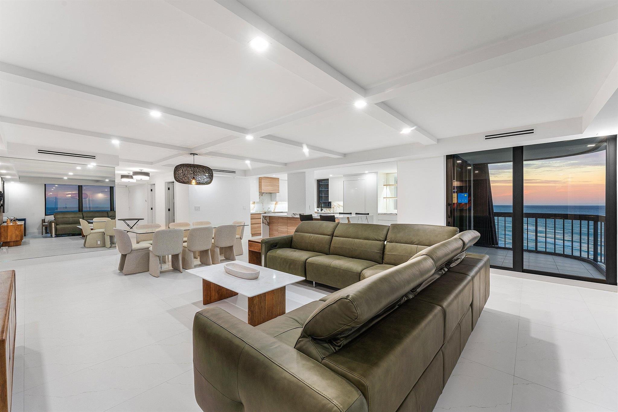 5380 N Ocean Drive 19d