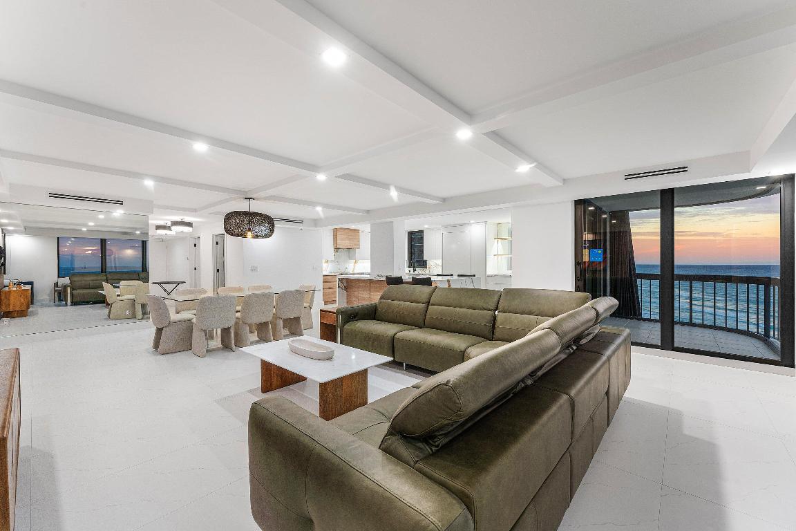 5380 N Ocean Drive 19d, Singer Island Unit: 19d