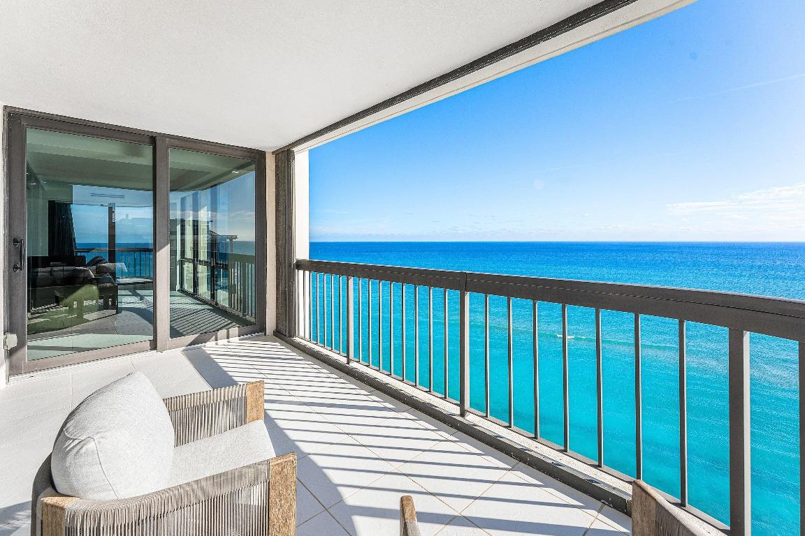 5380 N Ocean Drive 19d, Singer Island Unit: 19d