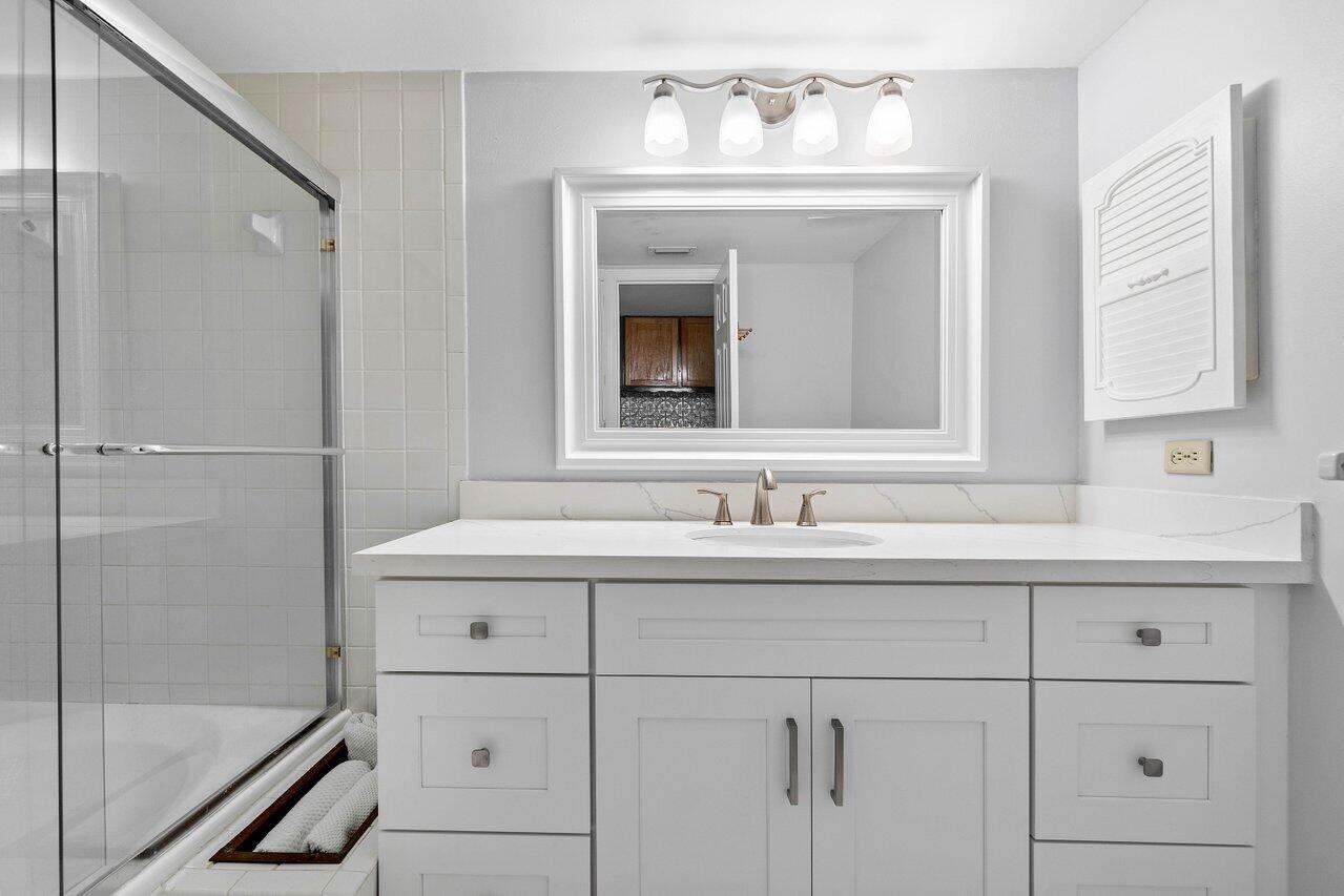 401 Clubhouse Circle 401a, Jupiter Unit: 401a