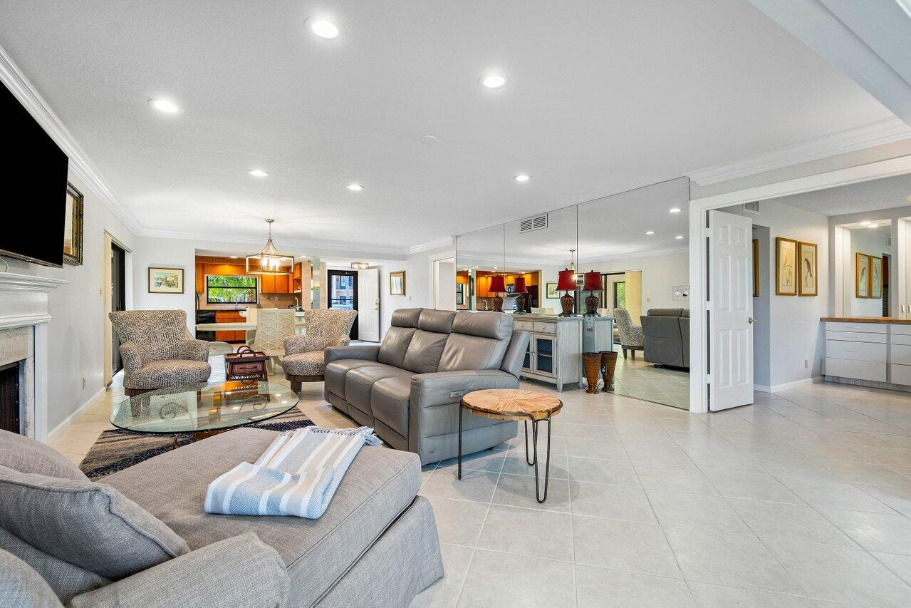401 Clubhouse Circle 401a, Jupiter Unit: 401a