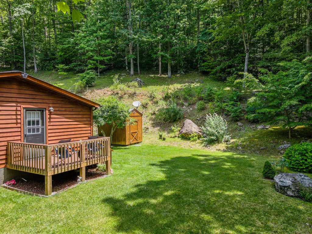 312 Whippoorwill Ln