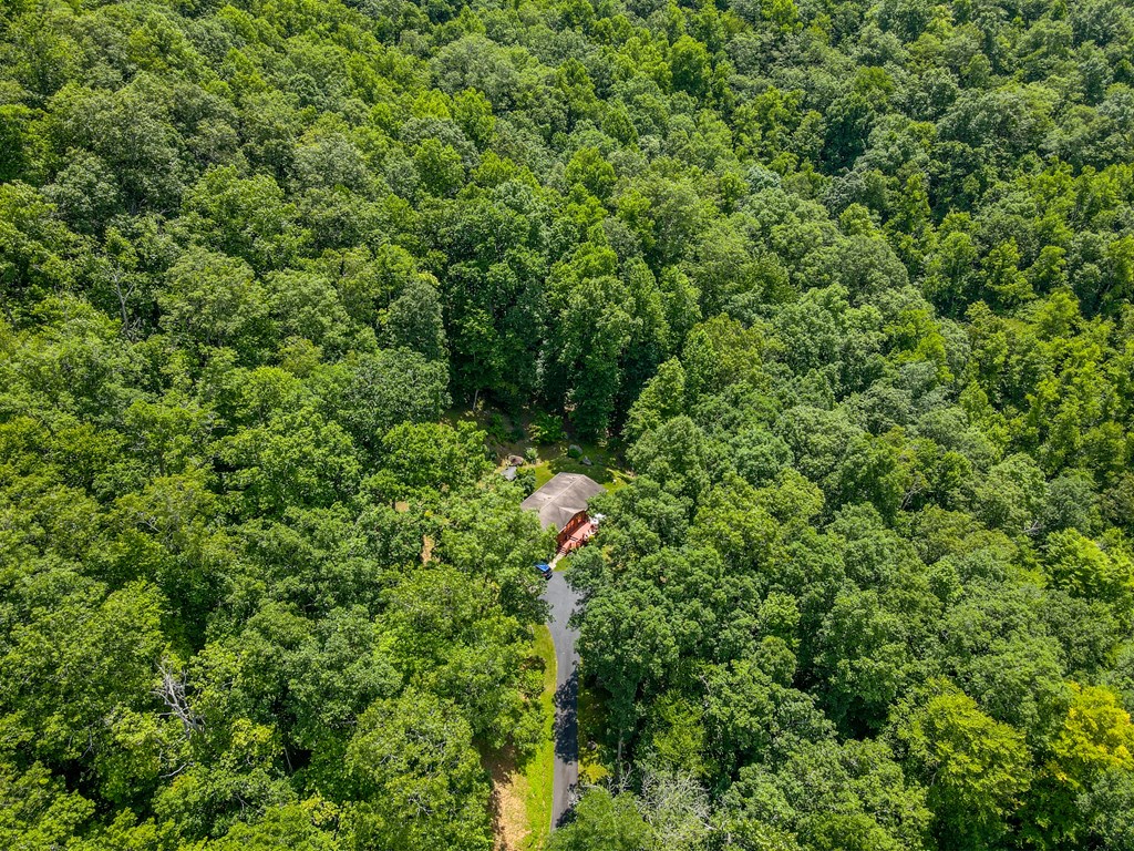 312 Whippoorwill Ln