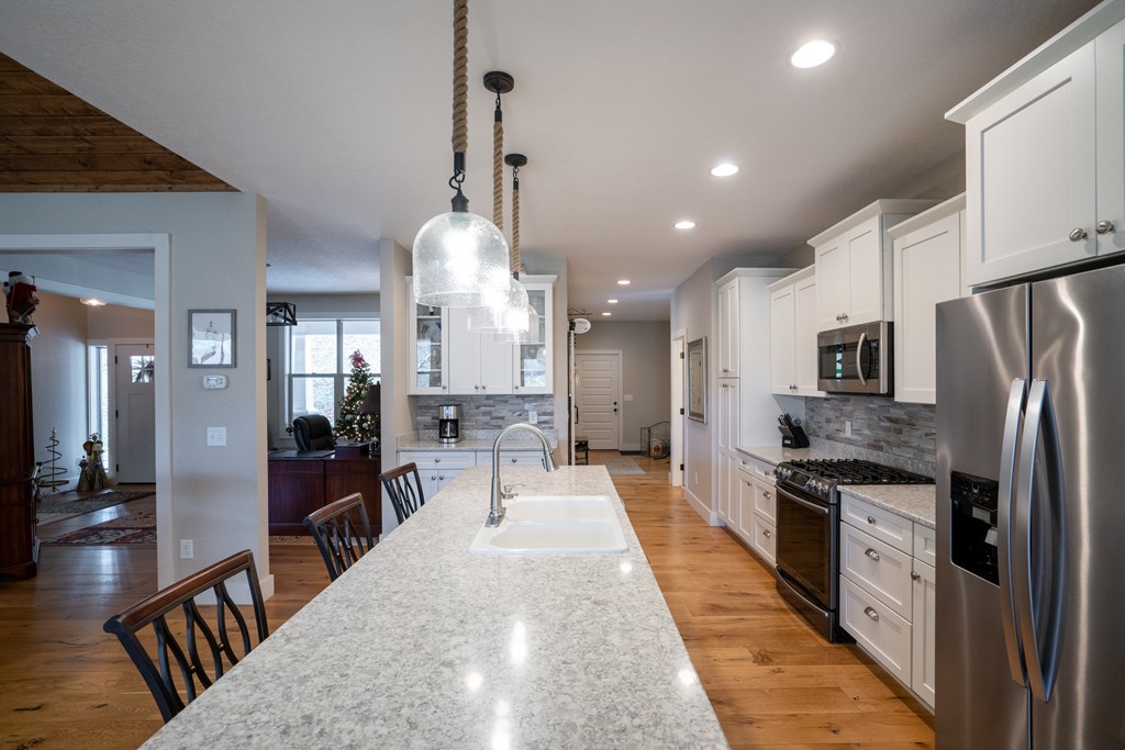 25 Willow Falls Lane