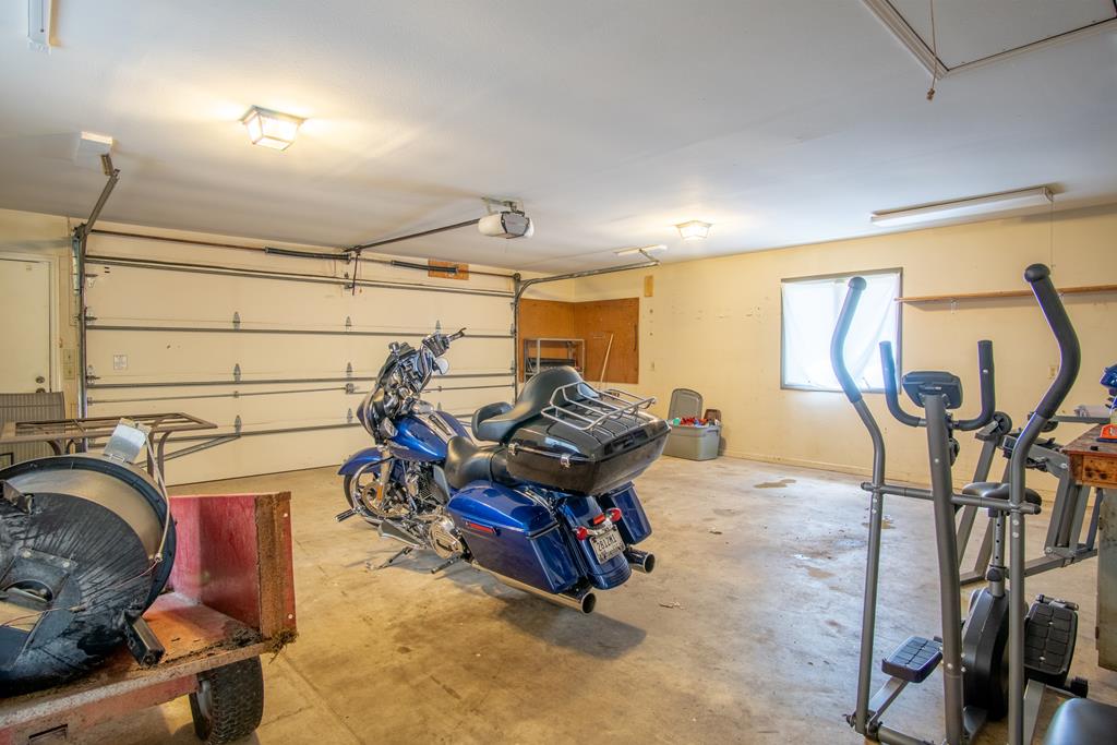 319 Chapel View Dr.