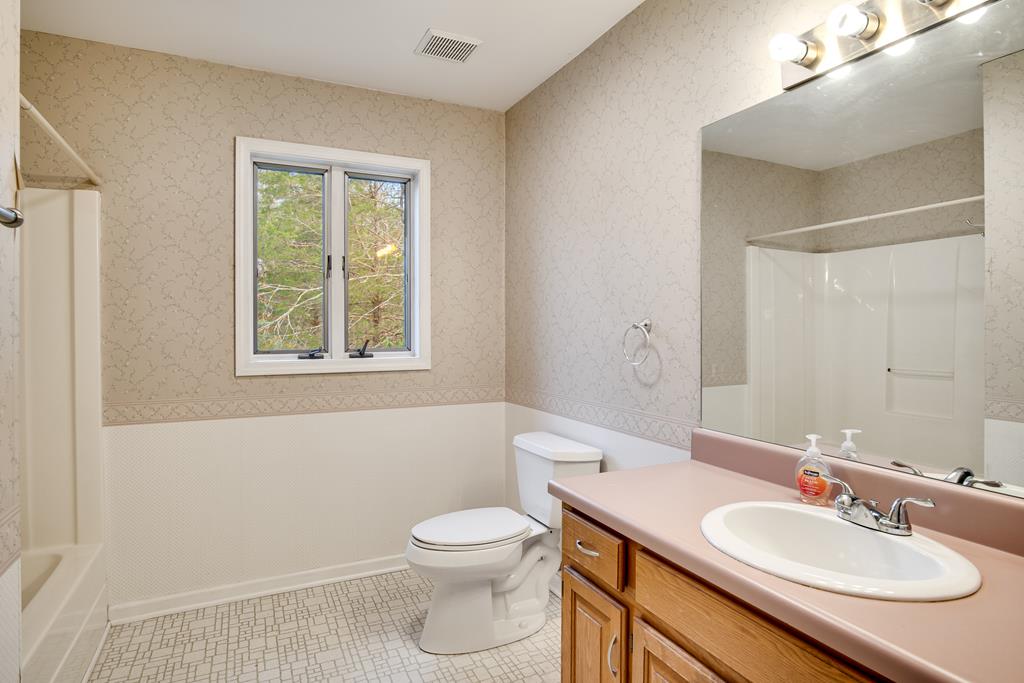 319 Chapel View Dr.