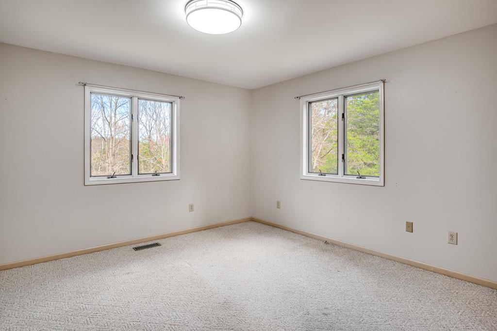 319 Chapel View Dr.