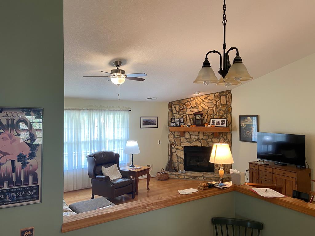 277 West Coventry Drive