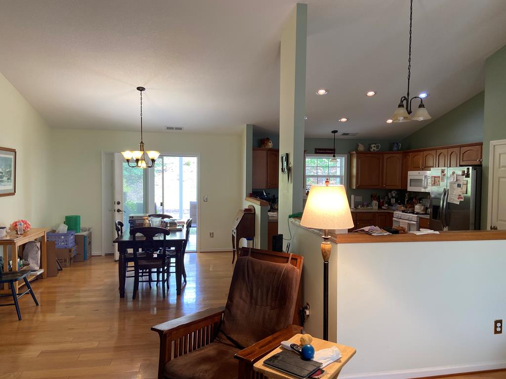 277 West Coventry Drive