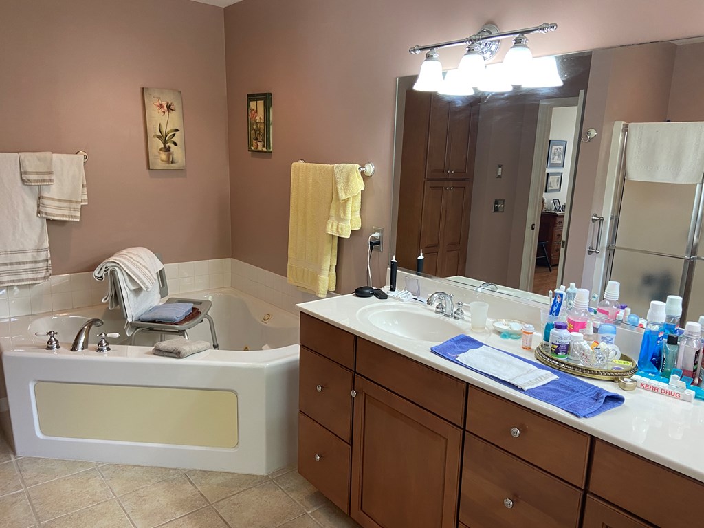 277 West Coventry Drive