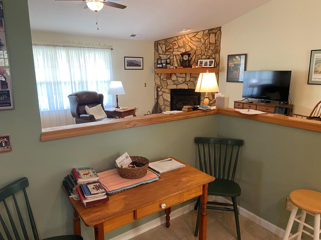 277 West Coventry Drive