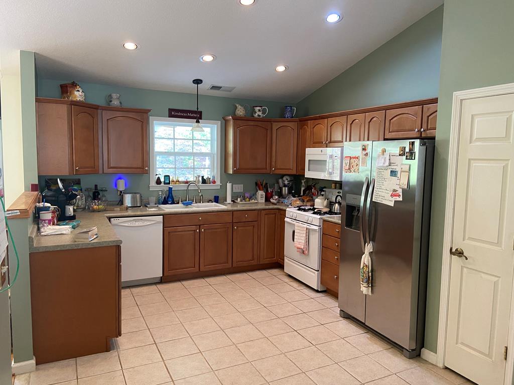 277 West Coventry Drive