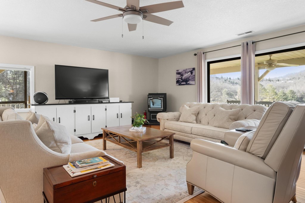 24 Winding Way Drive