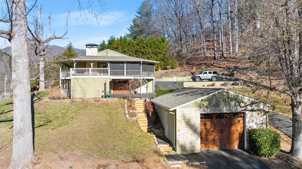 24 Winding Way Drive