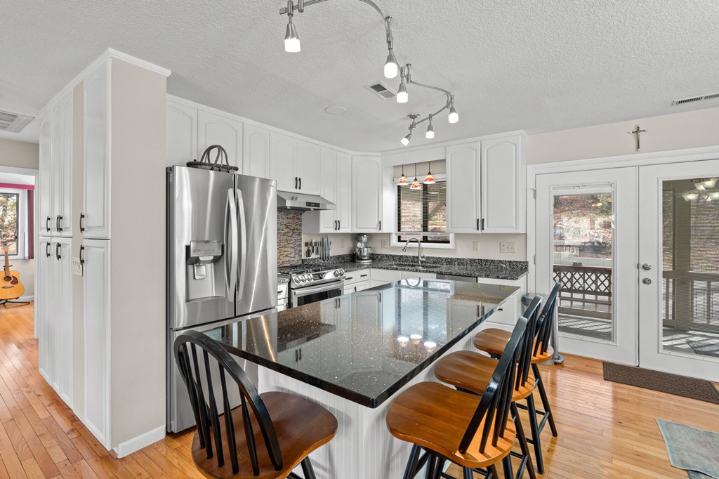 24 Winding Way Drive