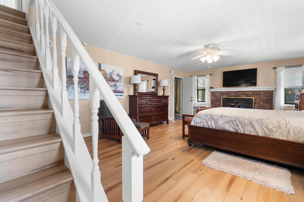 24 Winding Way Drive