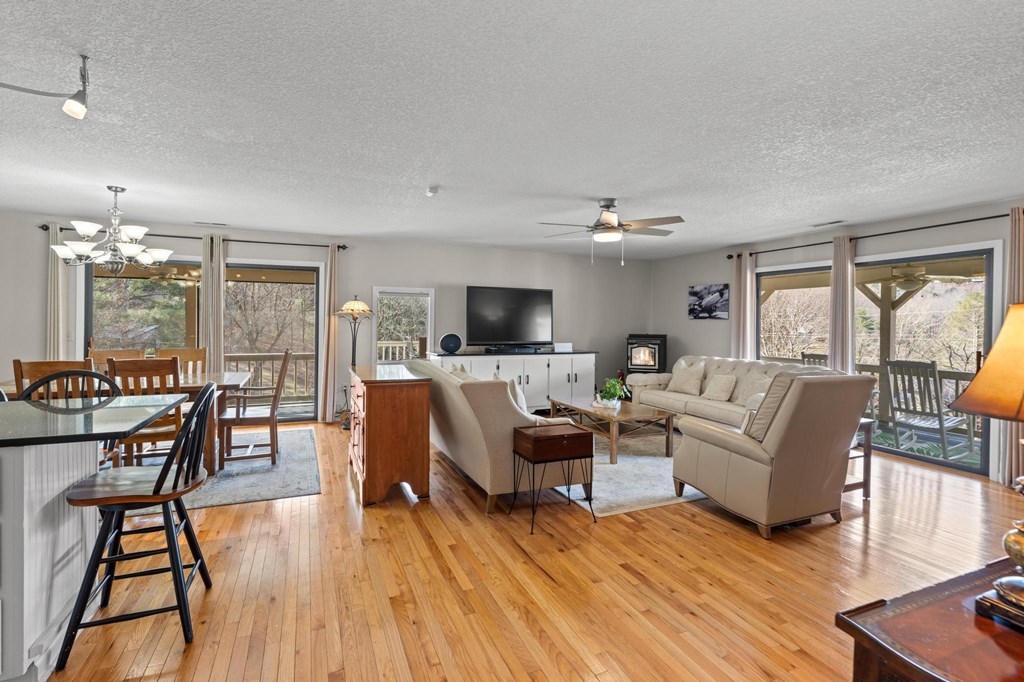 24 Winding Way Drive