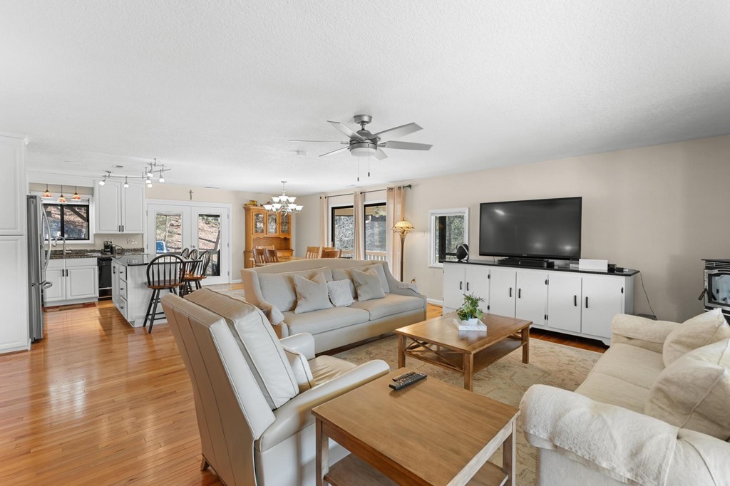 24 Winding Way Drive