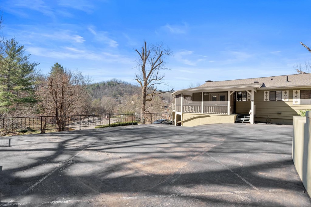 24 Winding Way Drive