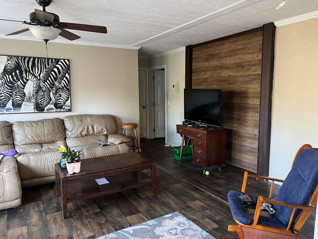 278 Hootowl Hollow Rd