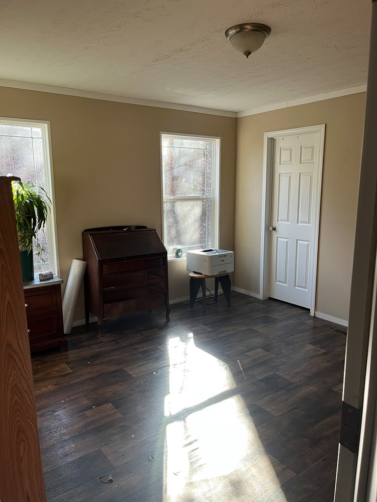 278 Hootowl Hollow Rd