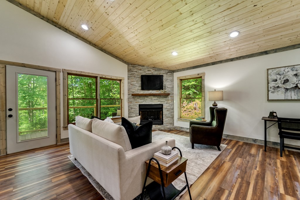 544 Stewart Road