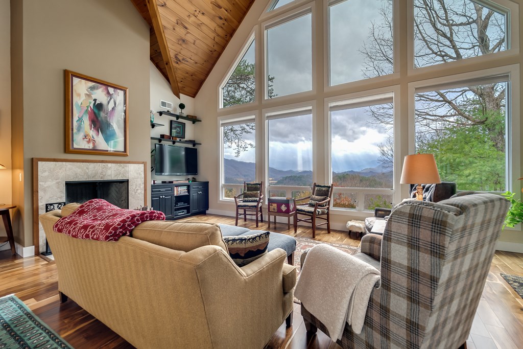 235 Maclor Forest Heights Rd