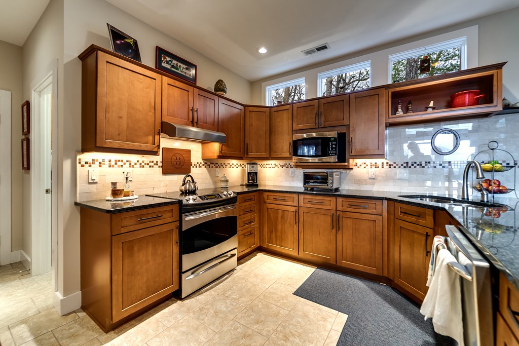 235 Maclor Forest Heights Rd