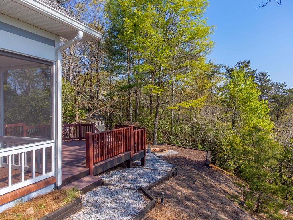 235 Maclor Forest Heights Rd