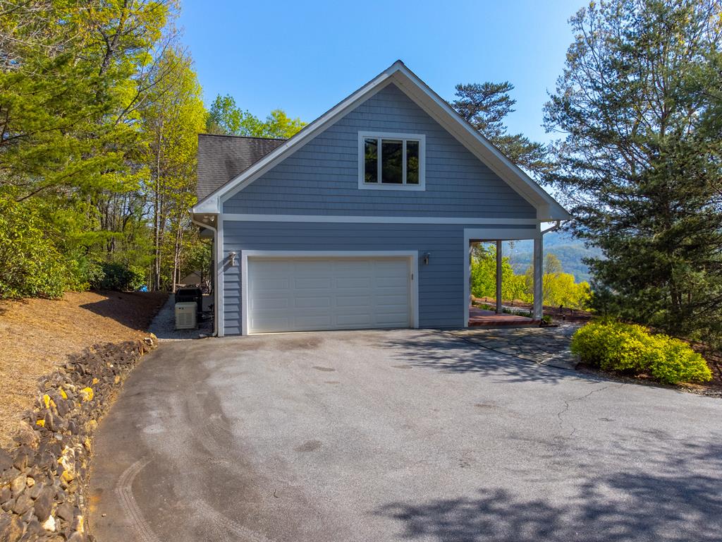 235 Maclor Forest Heights Rd