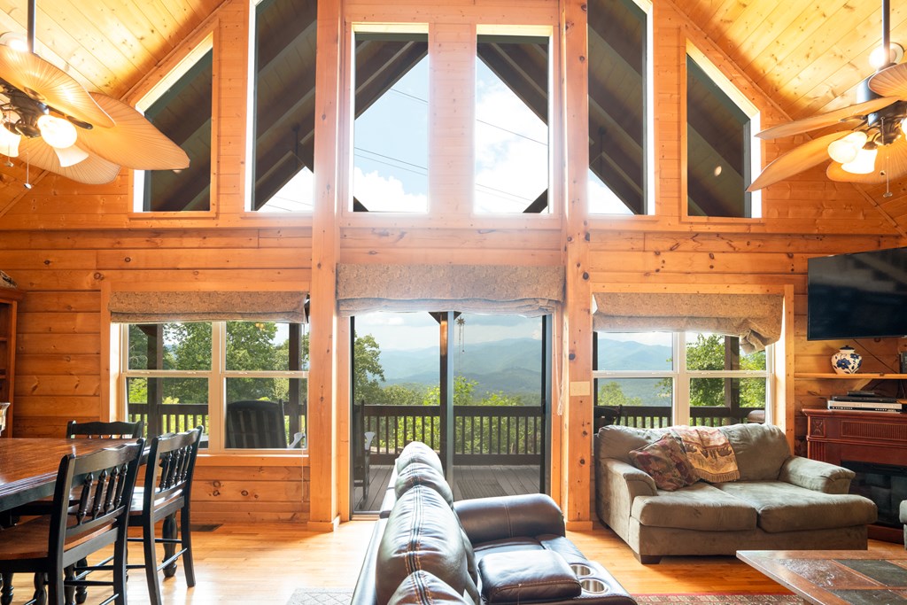 250 Khan Trail