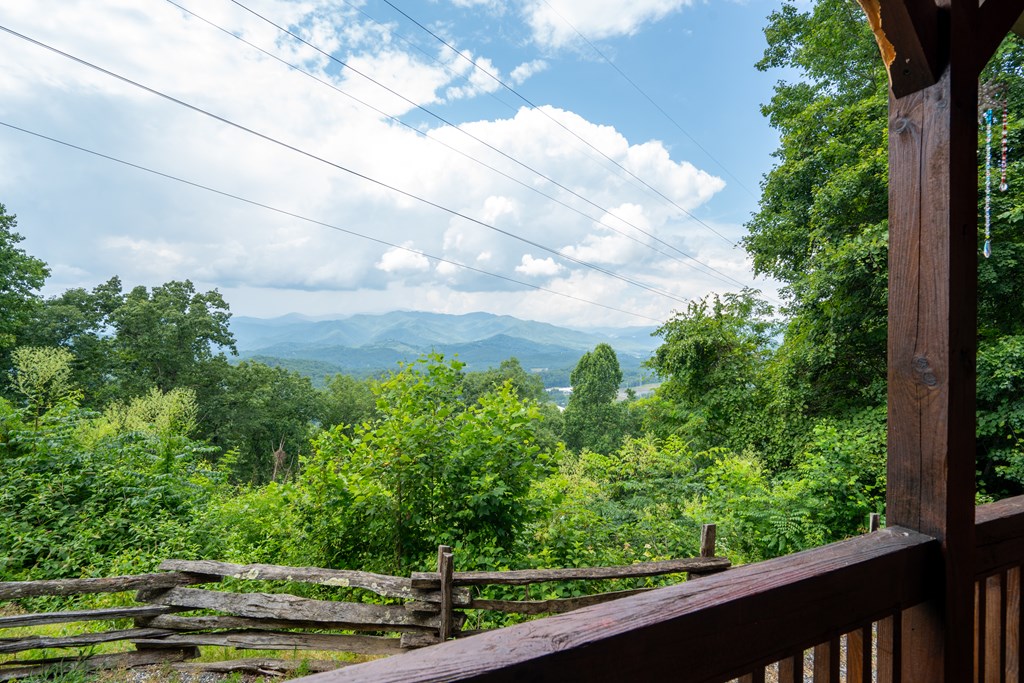 250 Khan Trail