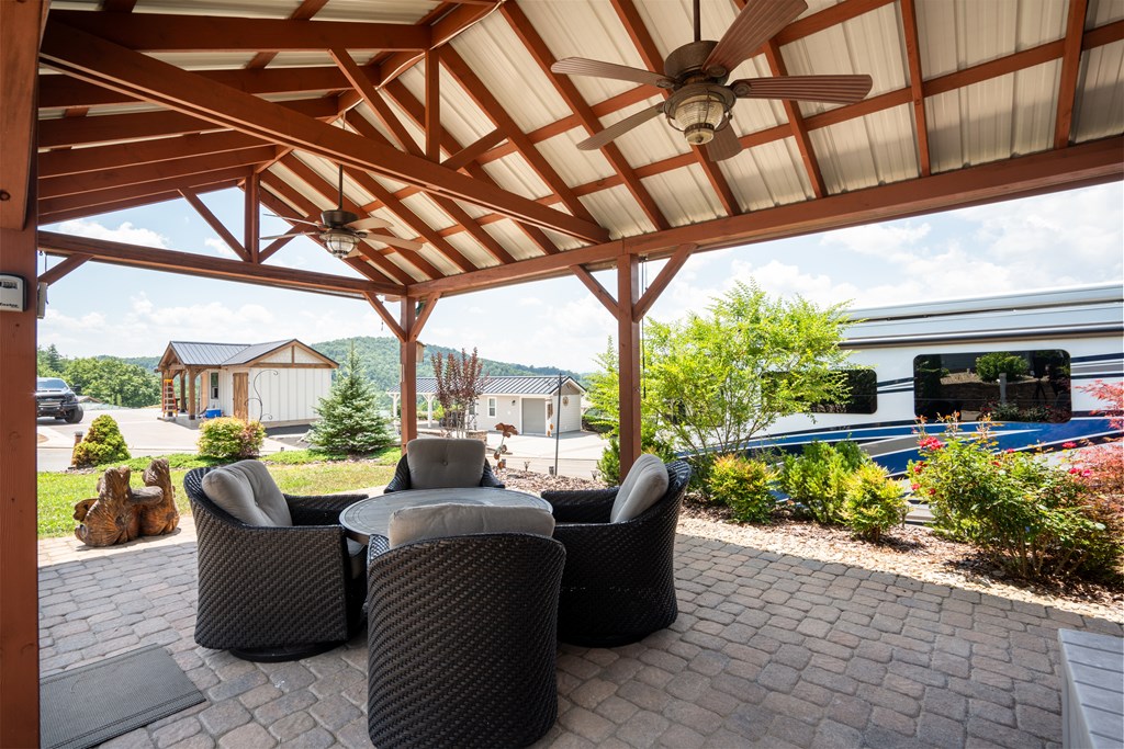 60 Sunset Lane