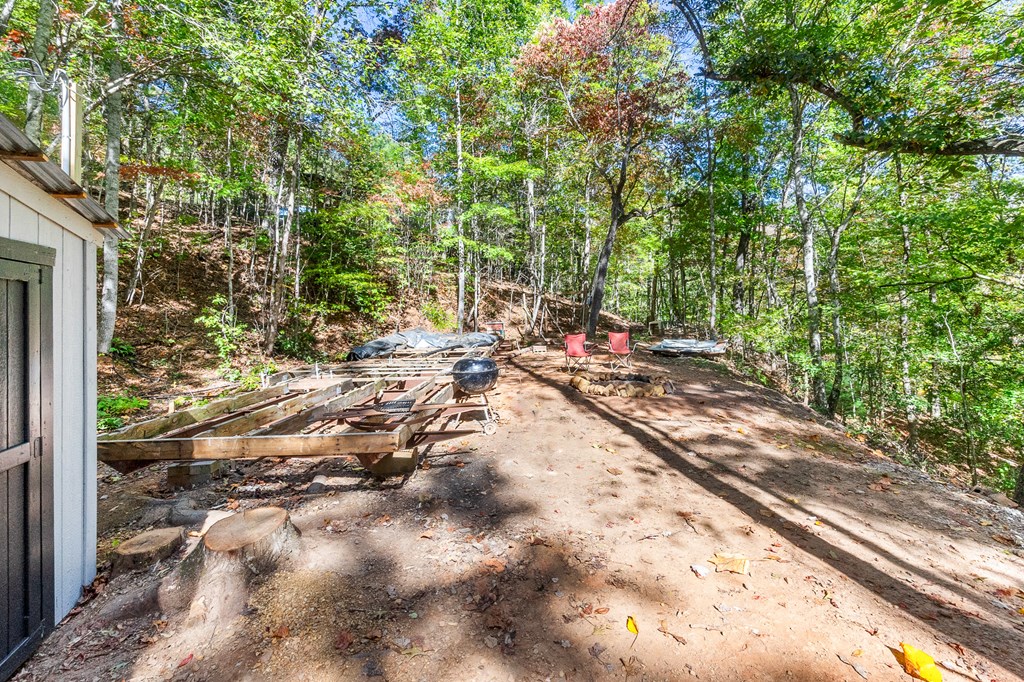 385 Cherokee Mine Rd