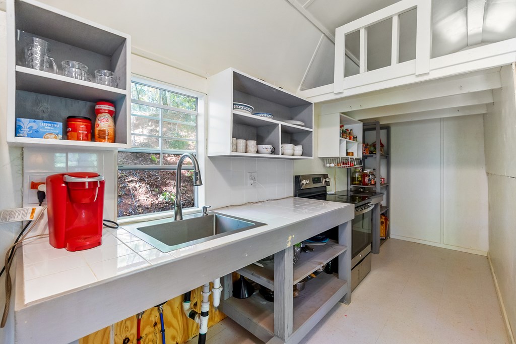 385 Cherokee Mine Rd