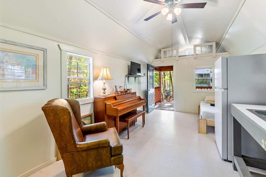 385 Cherokee Mine Rd