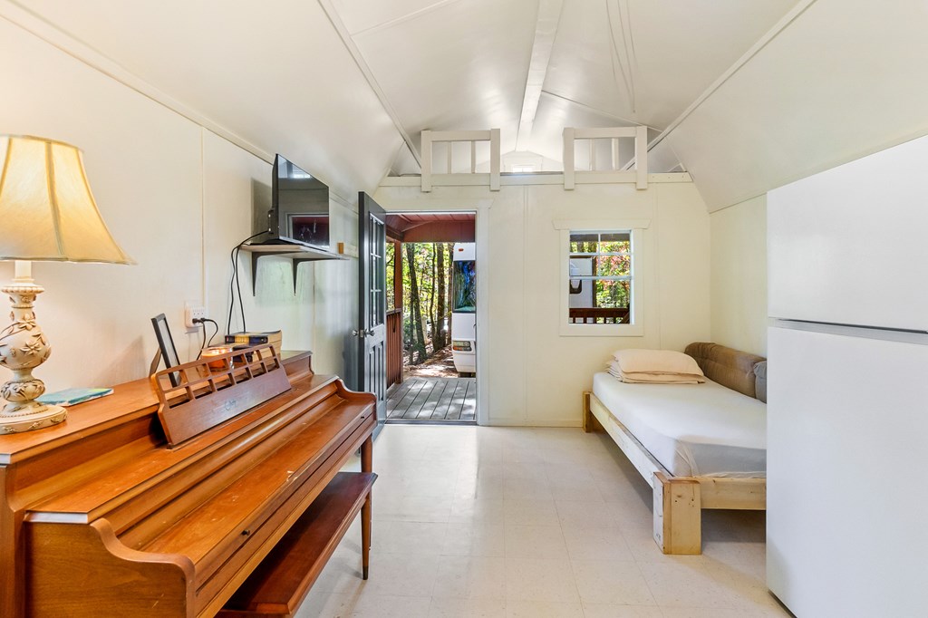 385 Cherokee Mine Rd